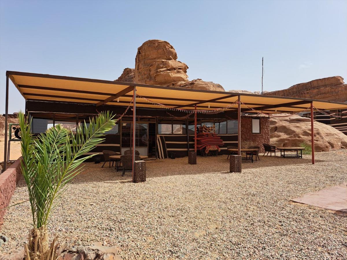 Rum Crown Wadi Rum Exteriér fotografie