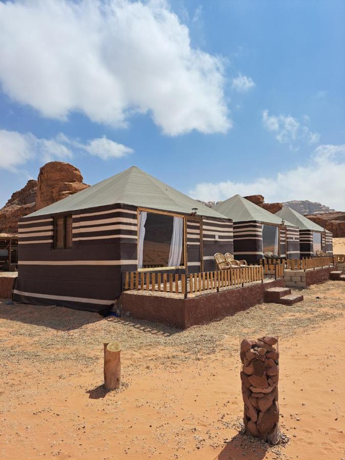 Rum Crown Wadi Rum Exteriér fotografie