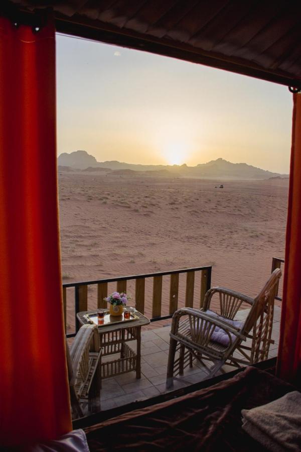 Rum Crown Wadi Rum Exteriér fotografie