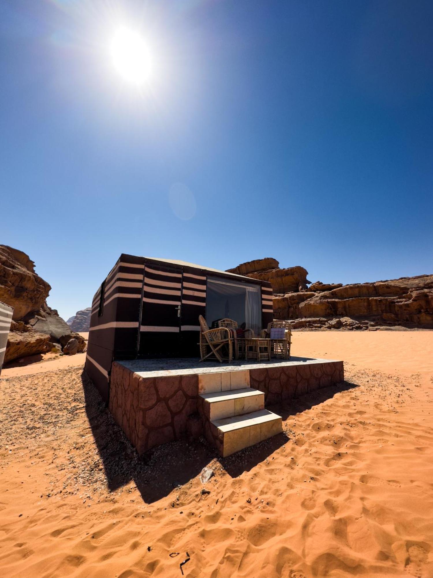 Rum Crown Wadi Rum Exteriér fotografie